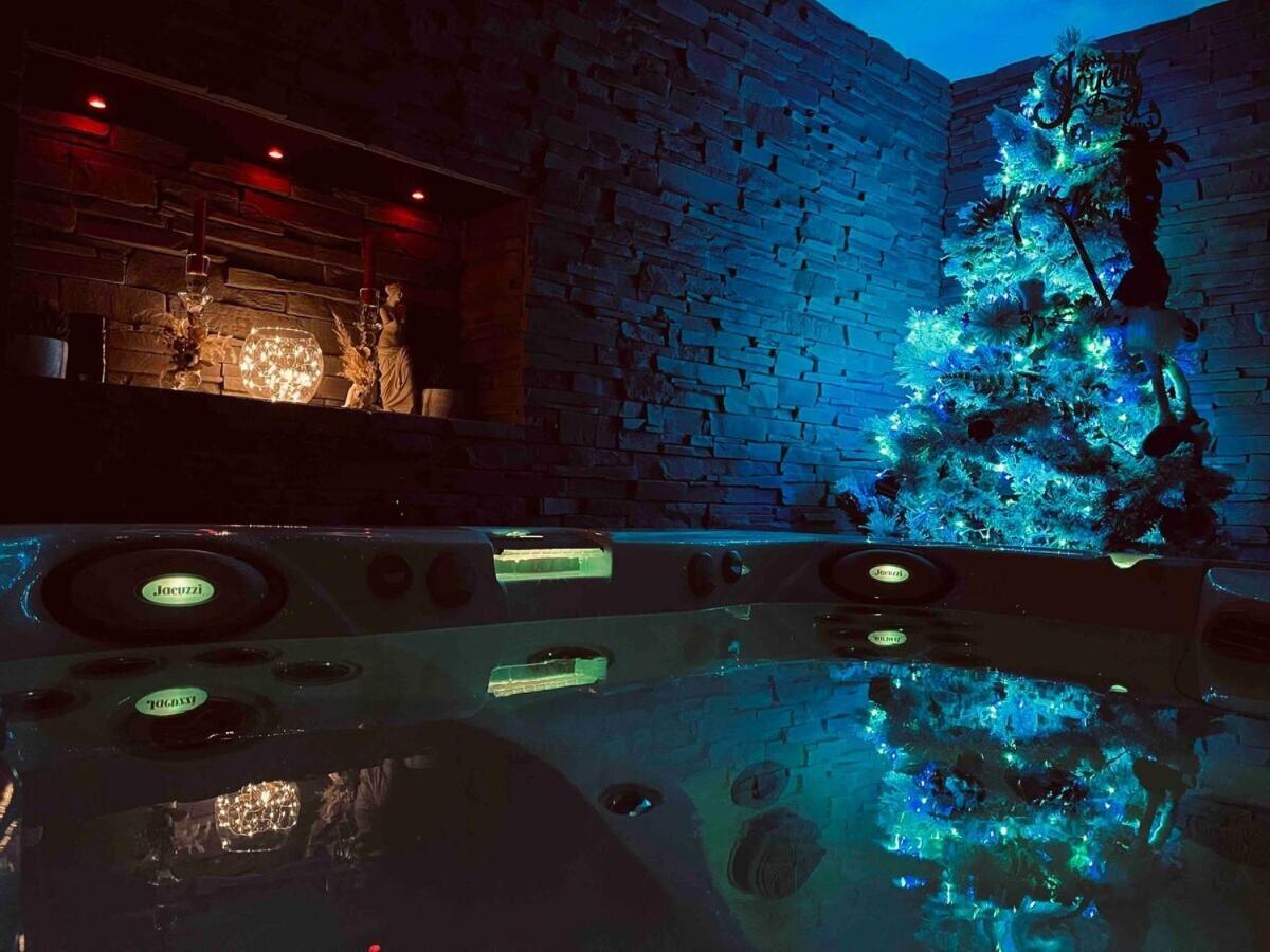 O Venus Spa Sin-le-Noble Luaran gambar